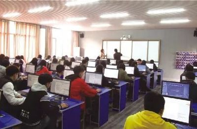 湘潭技師學(xué)院2020年計(jì)算機(jī)網(wǎng)絡(luò)技術(shù)服務(wù)專(zhuān)業(yè)招生簡(jiǎn)章